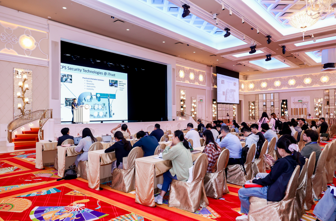 Plenary hall