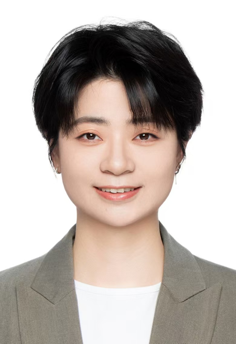 屈弘