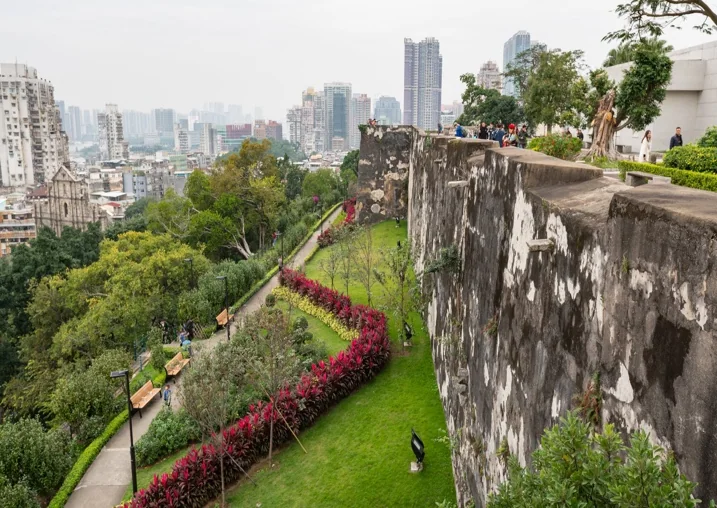 大炮台 (Fortaleza do Monte)
