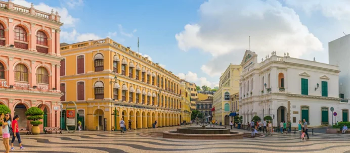 议事亭前地 (Largo do Senado)